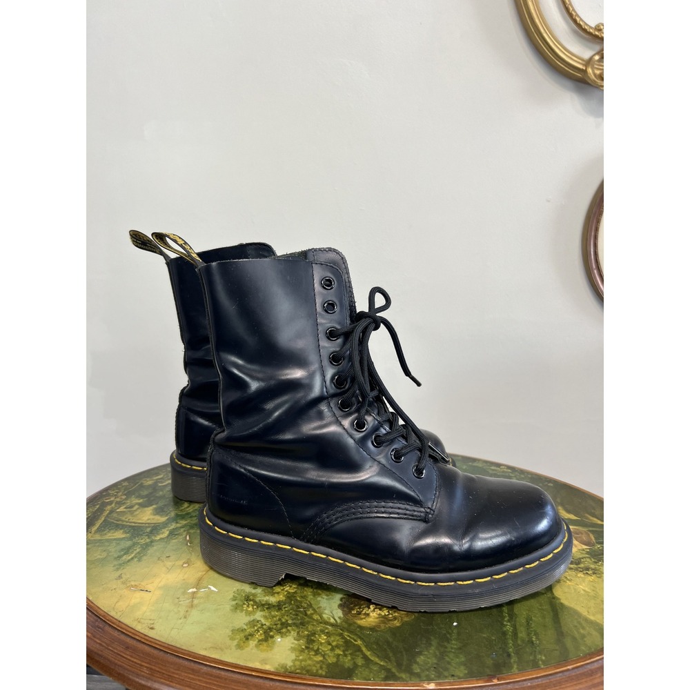 Dr. Martens x Marc Jacobs Black Leather Lace-Up Boots